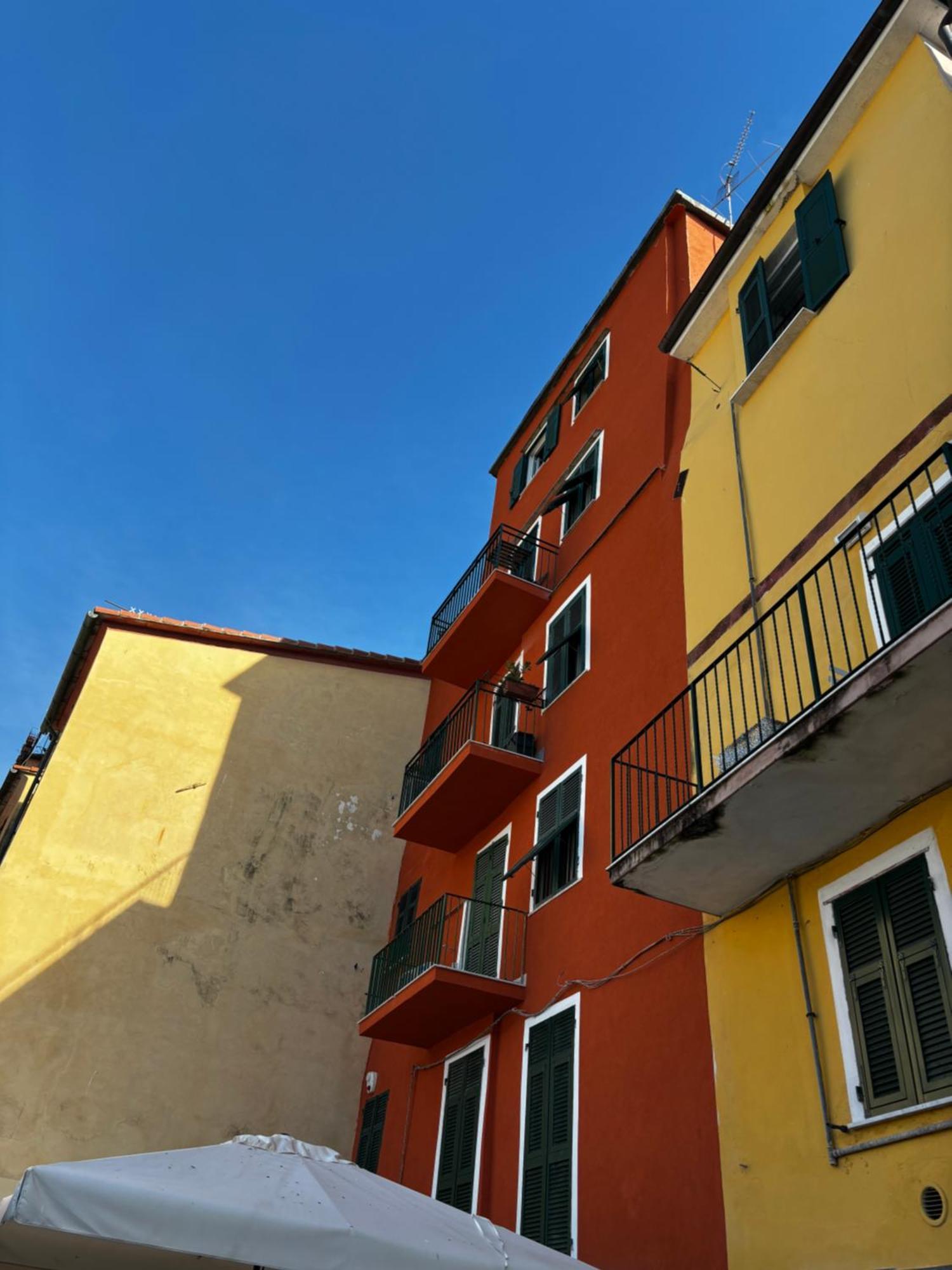Suite Ventidue - Fronte Mare レーリチ エクステリア 写真